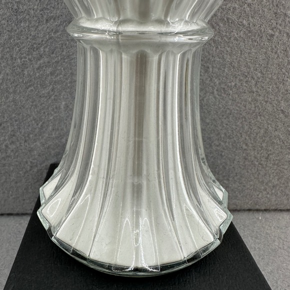 Vintage Lady Primrose's Celadon Dusting Silk 3 ounce Glass Bottle Full - Picture 4 of 6